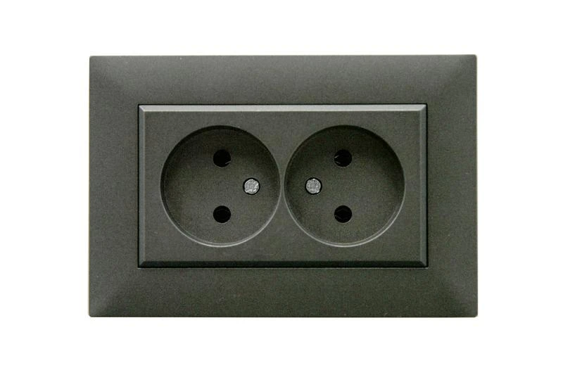 88050017 Makel | Розетка 2-я Karea RIZZ STAR без заземл. дым. металлик  