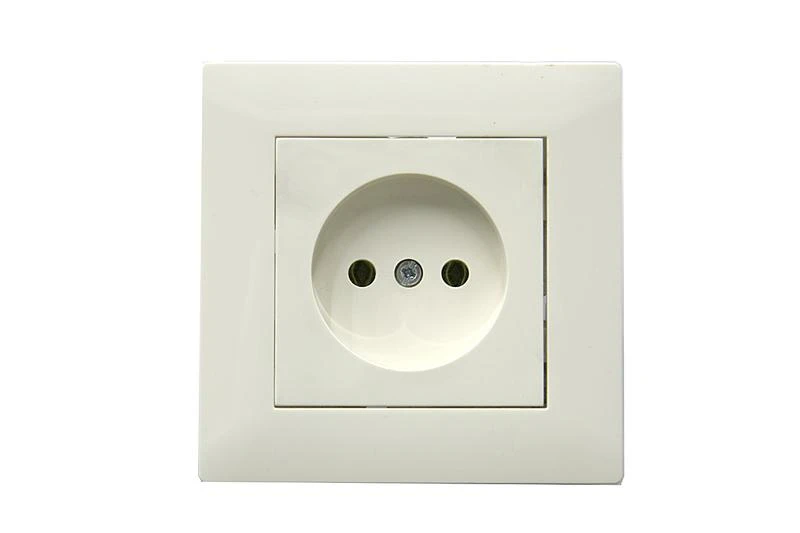 88010002 Makel | Розетка 1-м Karea RIZZ без заземл. керамика крем  