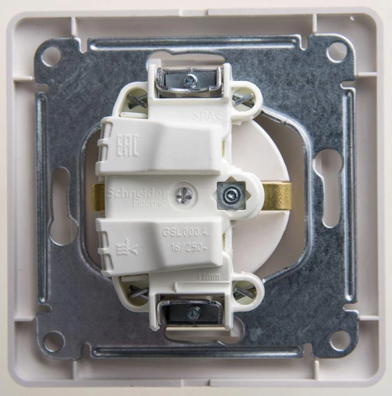 GSL000642 Systeme Electric | Розетка 1-м СП Glossa 16А IP20 с заземл. в сборе перламутр. SE 