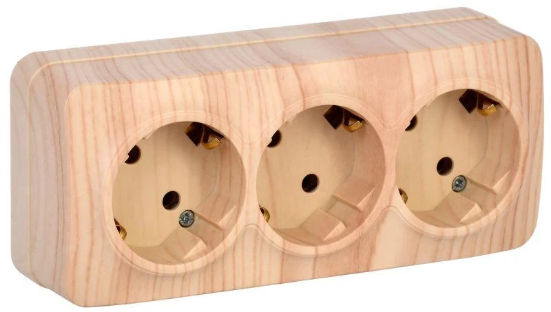 IEK  | Розетка 3-м ОП GLORY РС23-3-ХС 16А с заземл. сосна  ERH31-K34-16