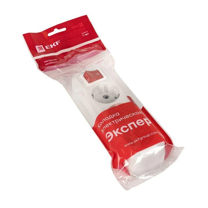 AKB16-3i EKF | Колодка удлинителя 3-м с заземл. 16А Эксперт 3.5кВт с выкл. PROxima  