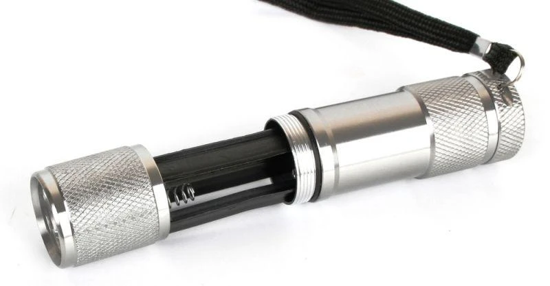 7903 Ultraflash | Фонарь UF9LED 3хR03 9LED алюм. металлик (короб)   7903 изображение