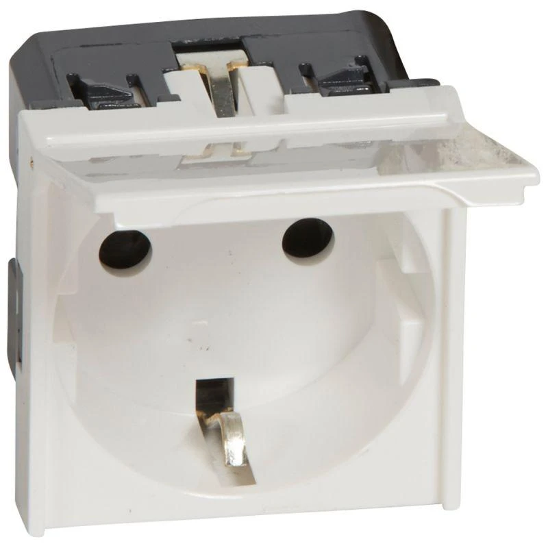 077219 Legrand | Розетка 1-м СП 2мод. Mosaic 16А IP41 антибактер. 2P+E с заземл. с крышкой безвинтов. клеммы механизм бел. Leg 