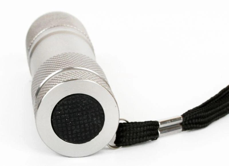 7903 Ultraflash | Фонарь UF9LED 3хR03 9LED алюм. металлик (короб)   7903 изображение