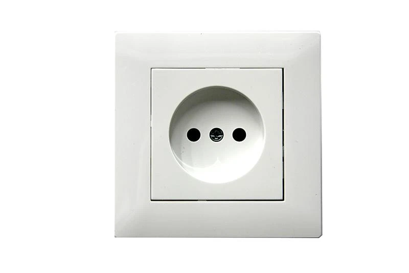 88001002 Makel | Розетка 1-м Karea RIZZ без заземл. керамика бел.  