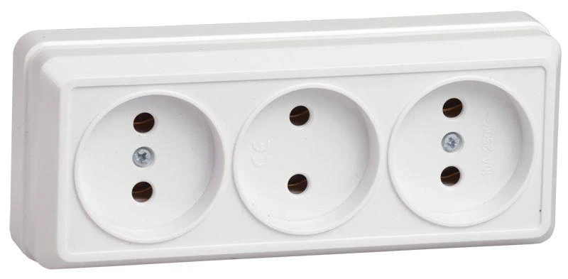 IEK  | Розетка 3-м ОП Октава 10А IP20 без заземл. бел.  ERO30-K01-10-DC