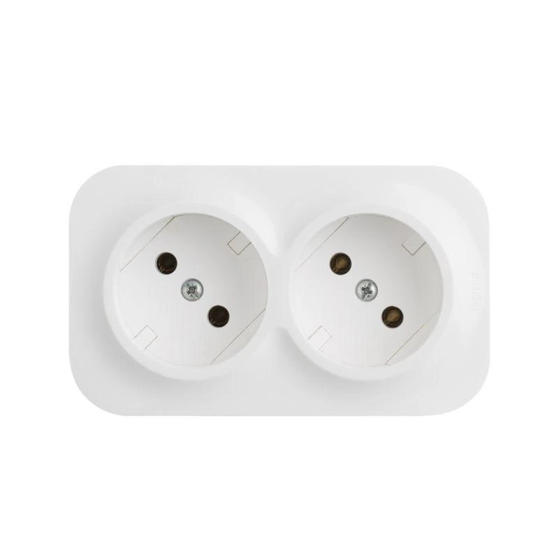 Legrand  | Розетка 2-м ОП Quteo 16А IP20 250В 2х2P без заземл. без защ. шторок бел. Leg 782231