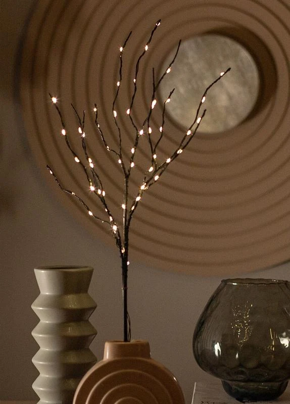 KOC_INT-B122 КОСМОС | Ветвь иммитация 60см черн. 54LED 2хAA (не в компл.)  