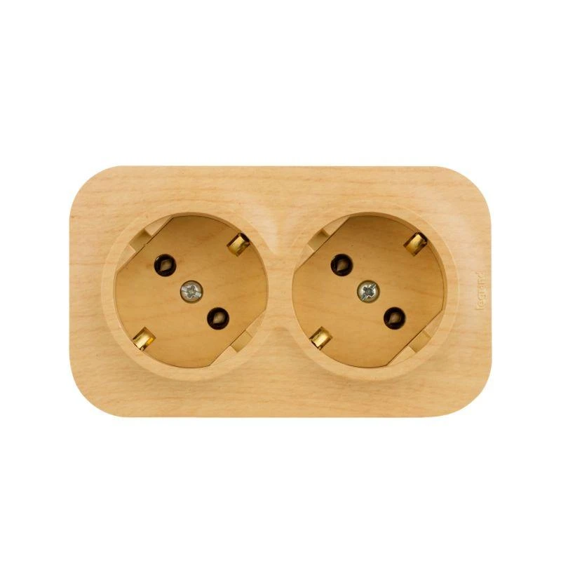 Legrand  | Розетка 2-м ОП Quteo 16А IP20 250В 2х2P+E с заземл. без защ. шторок дерево Leg 782293