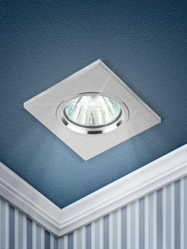 Б0017254 Эра | Светильник точечный KL57 SL 50Вт MR16 12В/220В литой алюм. серебр. ЭРА 