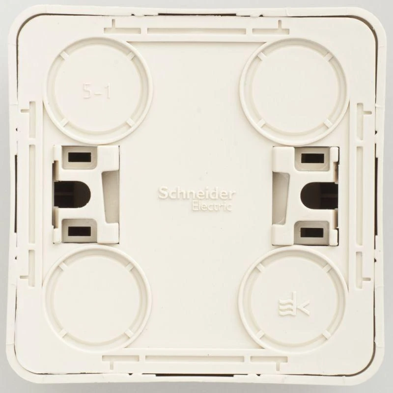 PA16-003K Systeme Electric | Розетка 1-м ОП Этюд 16А IP20 250В с заземл. без защ. шторок крем. SE 