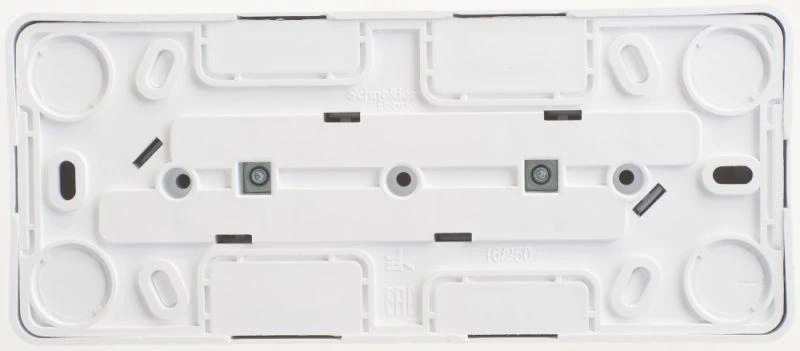 PA16-009B Systeme Electric | Розетка 3-м ОП Этюд 16А IP20 250В без заземл. без защ. шторок бел. SE 