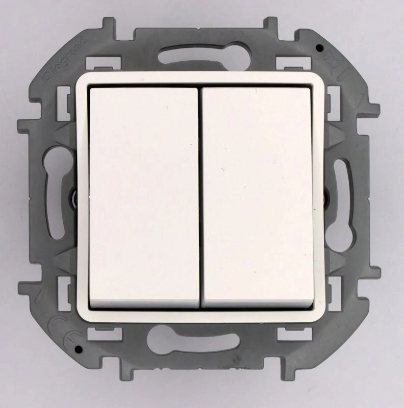 673655 Inspiria(группа Legrand) | Переключатель модульный 2-кл. Inspiria 10AX 250В бел. Leg 